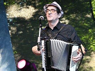 phil moody singer|Chumbawamba .